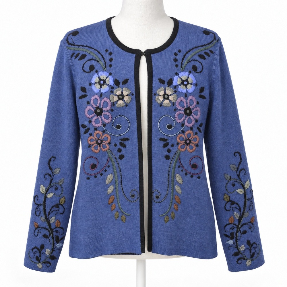 Vintage 90s Alpaca Blend Floral Embroidered Cardigan Size M Blue Cottagecore
